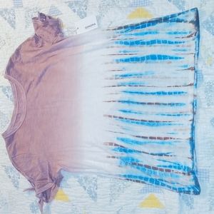 Medium sonoma tee with bow sleeve tie dye bottom blue purple white